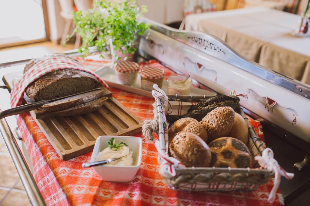 Dreimaederlhaus - Das Vegetarische Boutique Hotel Fussen Ngoại thất bức ảnh