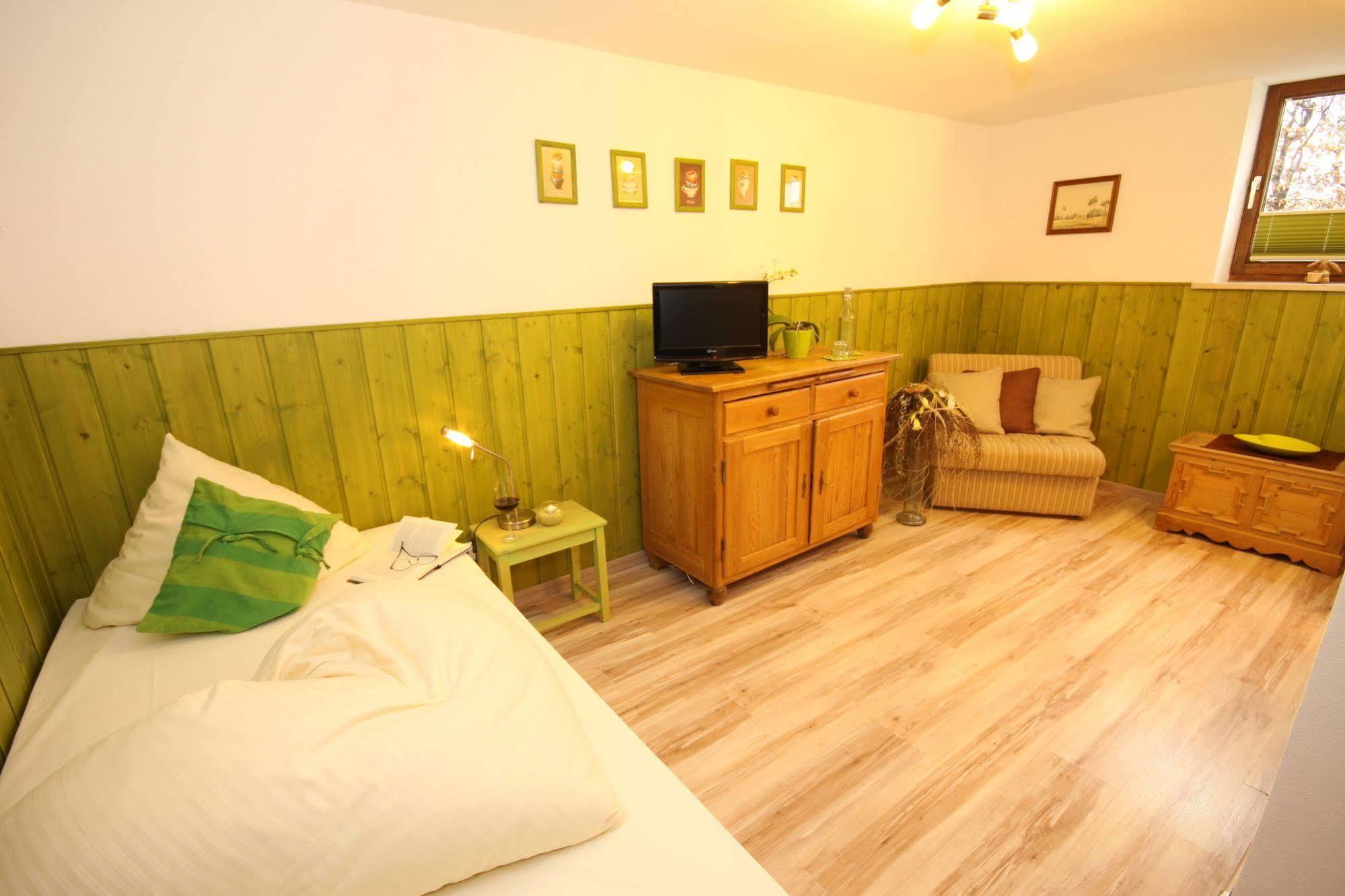 Dreimaederlhaus - Das Vegetarische Boutique Hotel Fussen Ngoại thất bức ảnh